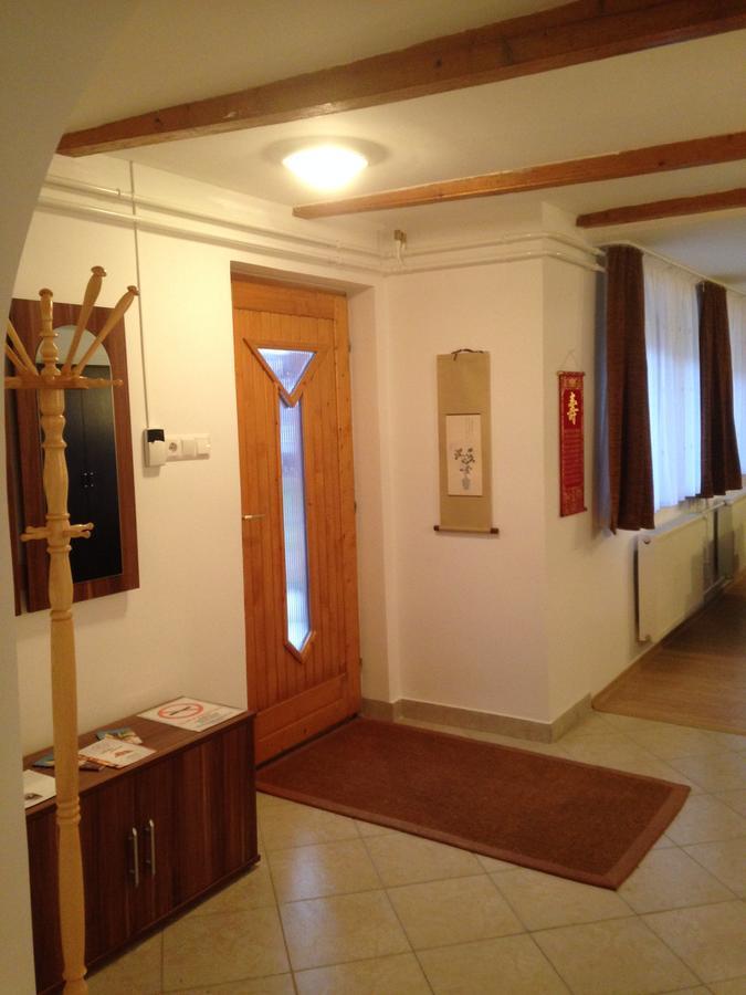 Szahara Vendeghaz Apartment Kerekegyhaza ภายนอก รูปภาพ